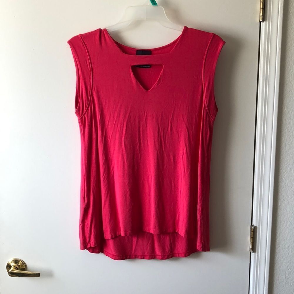 Lysse Sleeveless T-shirt Size L Gently used Pink